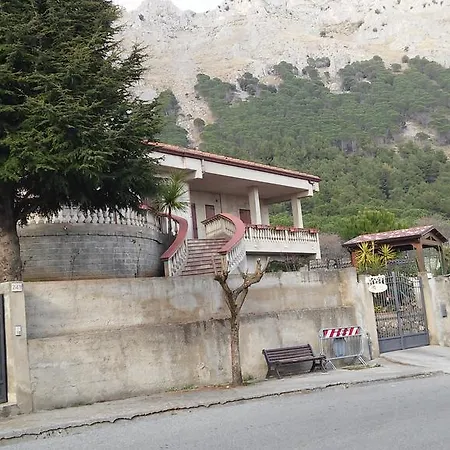 Amarcord Panzió Frascineto